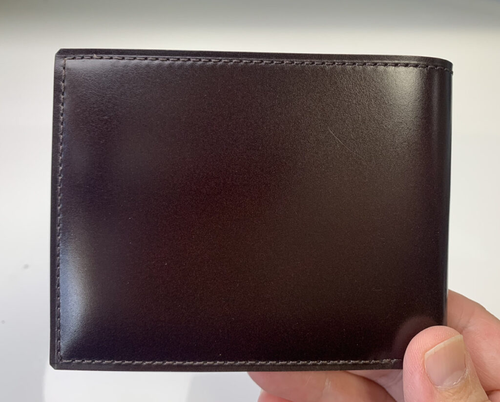 GANZO製アニリン染めコードバンの二つ折り財布